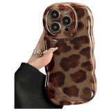 Trendy Cheetah Print Leather Phone Case with Wrist Strap - Stylish Animal Texture Design for iPhone 14 Plus LP09 - yTagCase