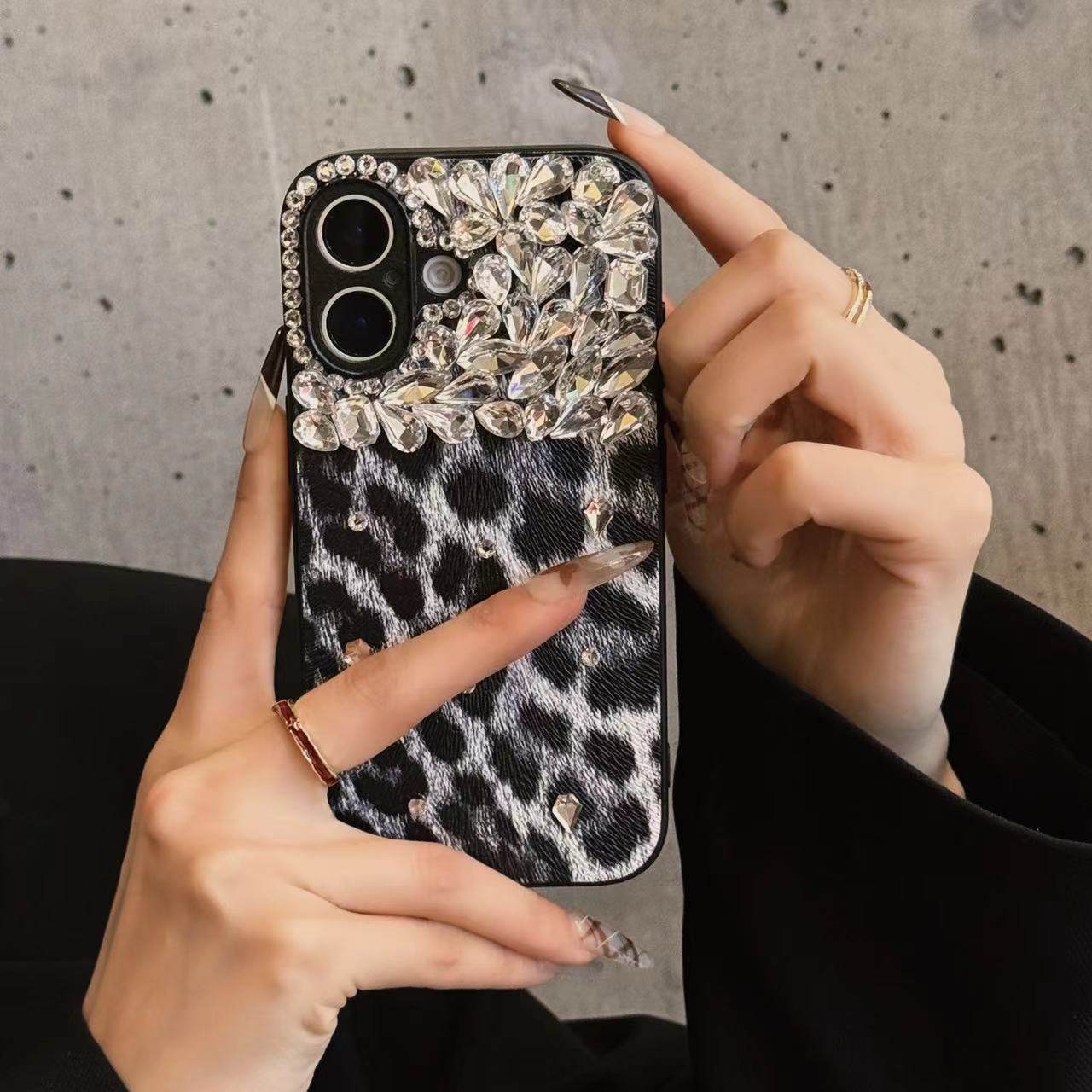 Luxury Cheetah Print Phone Case with Gemstones - Shockproof Full-Back Cover for iPhone 14 Plus | LP13 - yTagCase