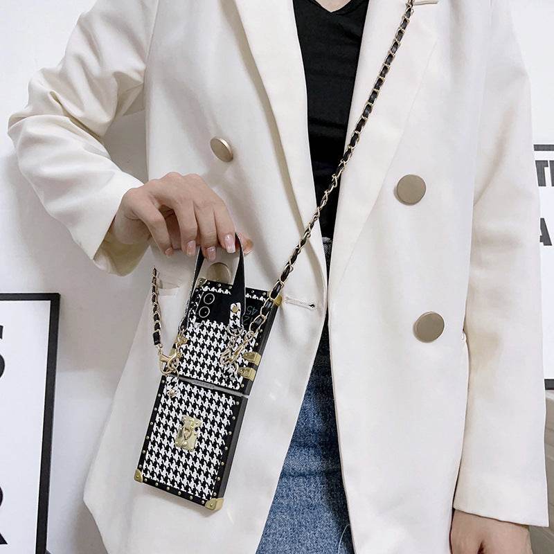 Black & White Houndstooth LV-Inspired Trunk Phone Case for Samsung Z FLIP3/4/5/6 | LX015 - yTagCase