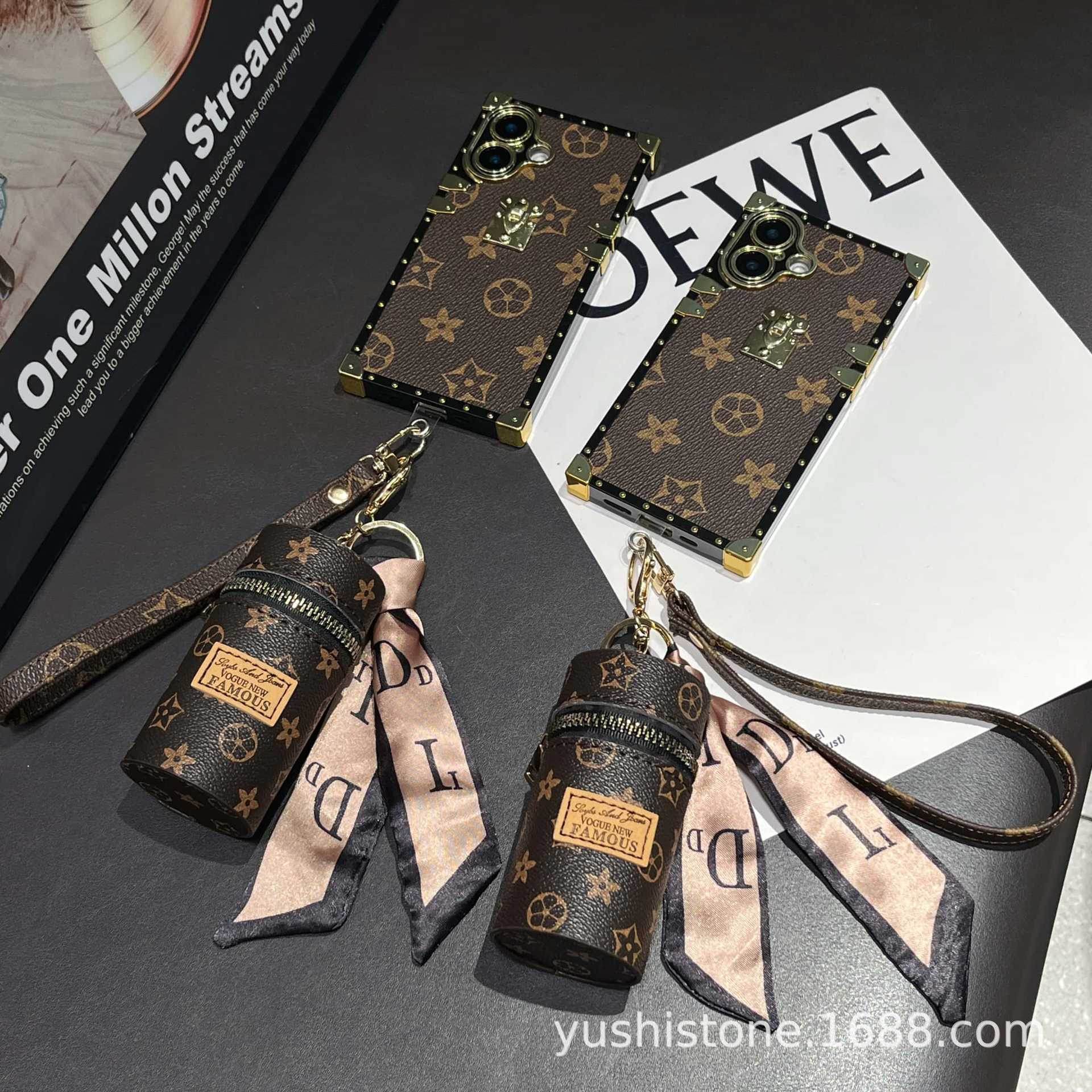 Brown LV Trunk Collection Phone Case With Organizer Bag | LX014 - yTagCase