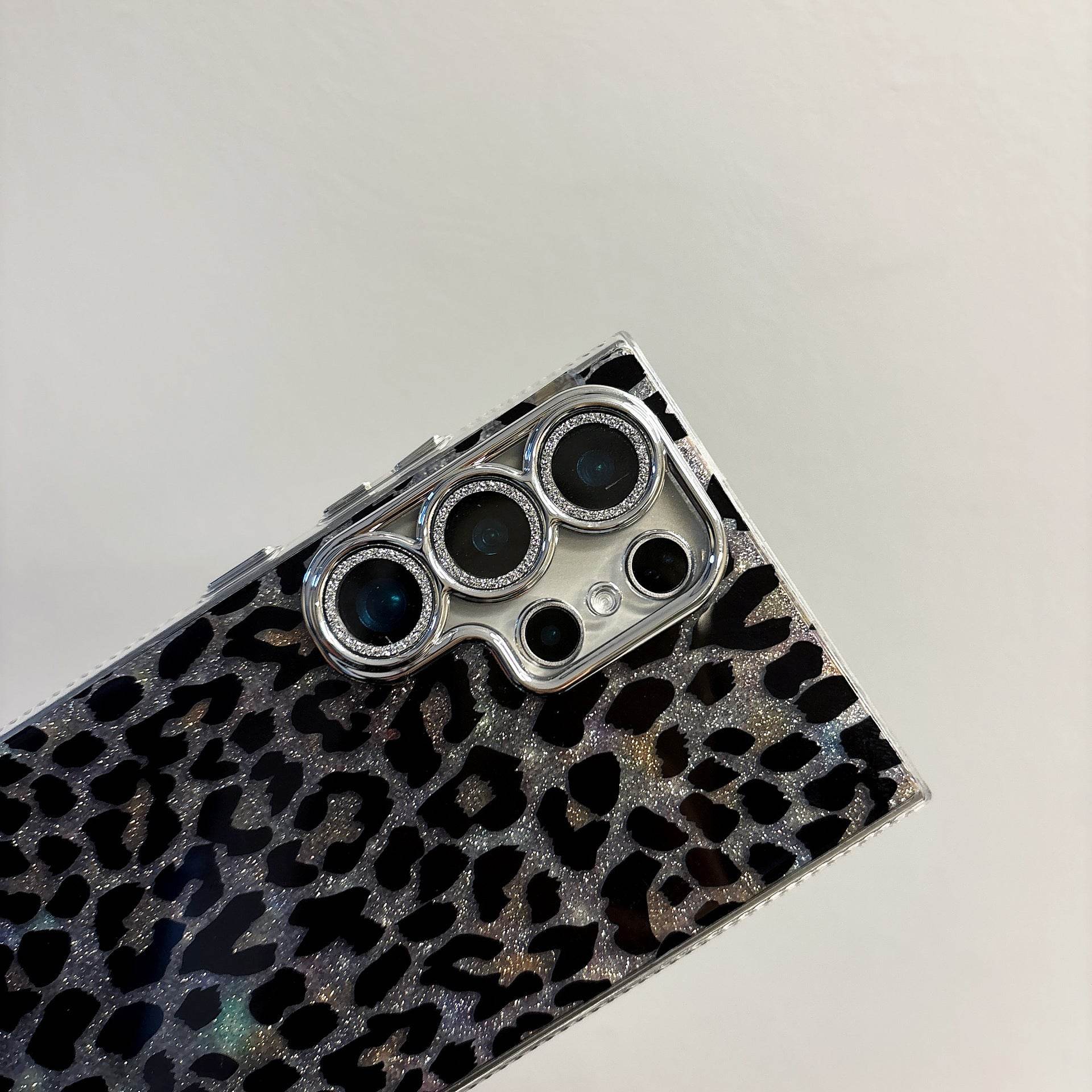 Shockproof Cheetah Print Glitter Phone Case - Durable Samsung S24 Ultra Cover LP16 - yTagCase